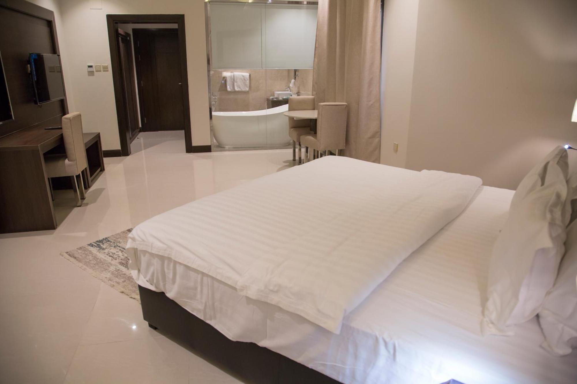 Emerald Residence Yanbu Δωμάτιο φωτογραφία