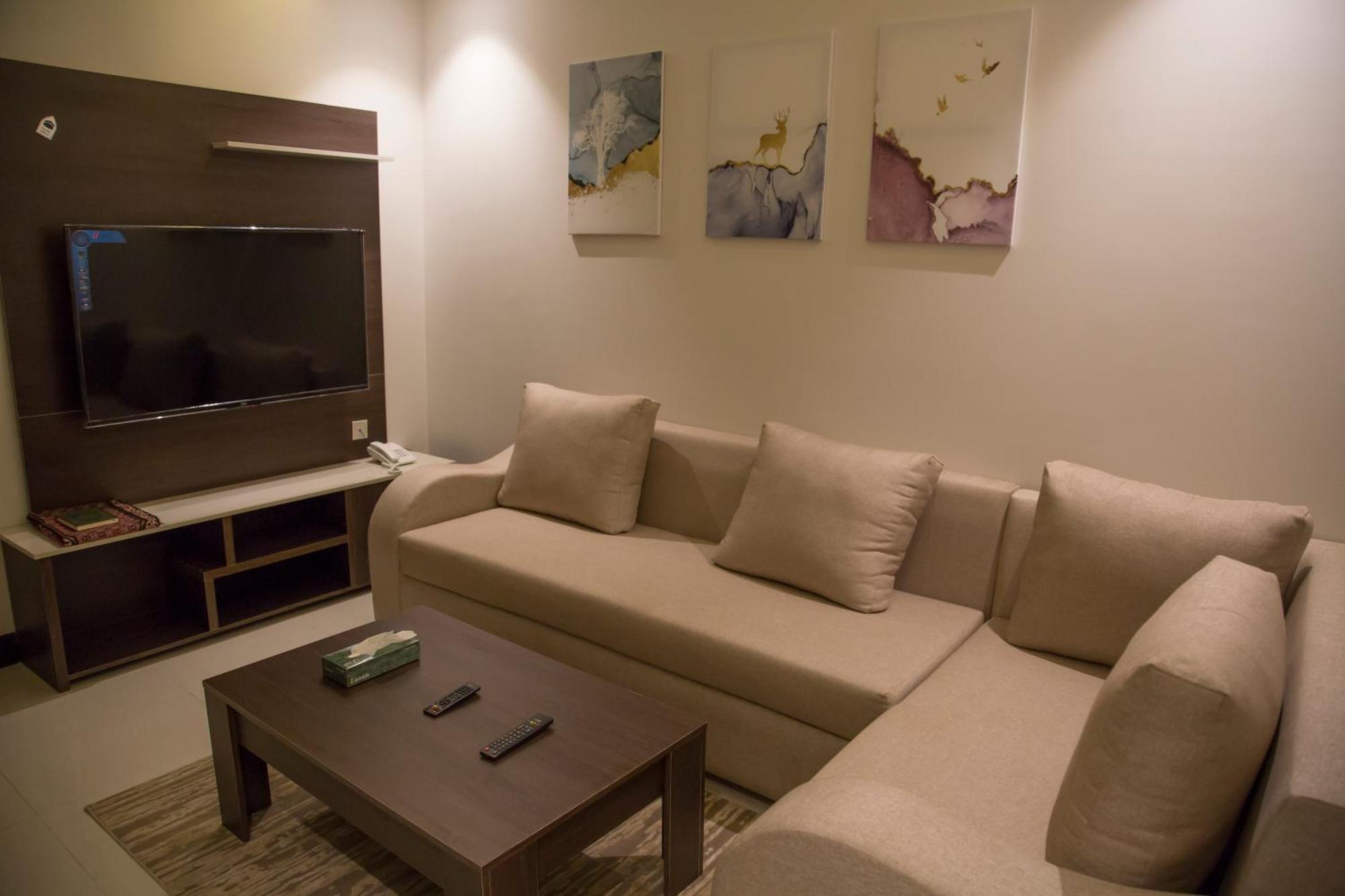 Emerald Residence Yanbu Δωμάτιο φωτογραφία